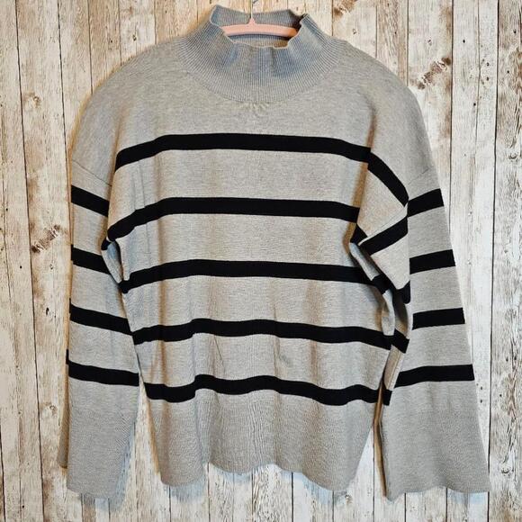 Women's Aaeda Grey and Black Striped Sweater - Size M - Picture 1 of 8